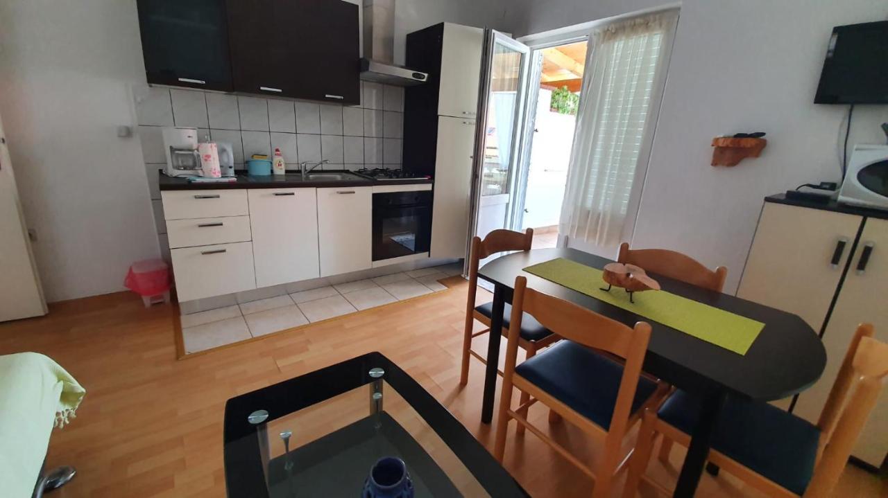 Balen Apartment Barbat na Rabu